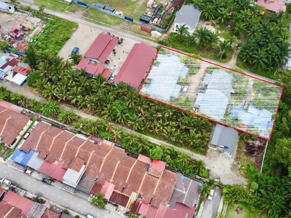 Tanah 0.5 Ekar Jalan Kebun Shah Alam Ada 10 Unit Rumah Sewa Lokasi Strategik
