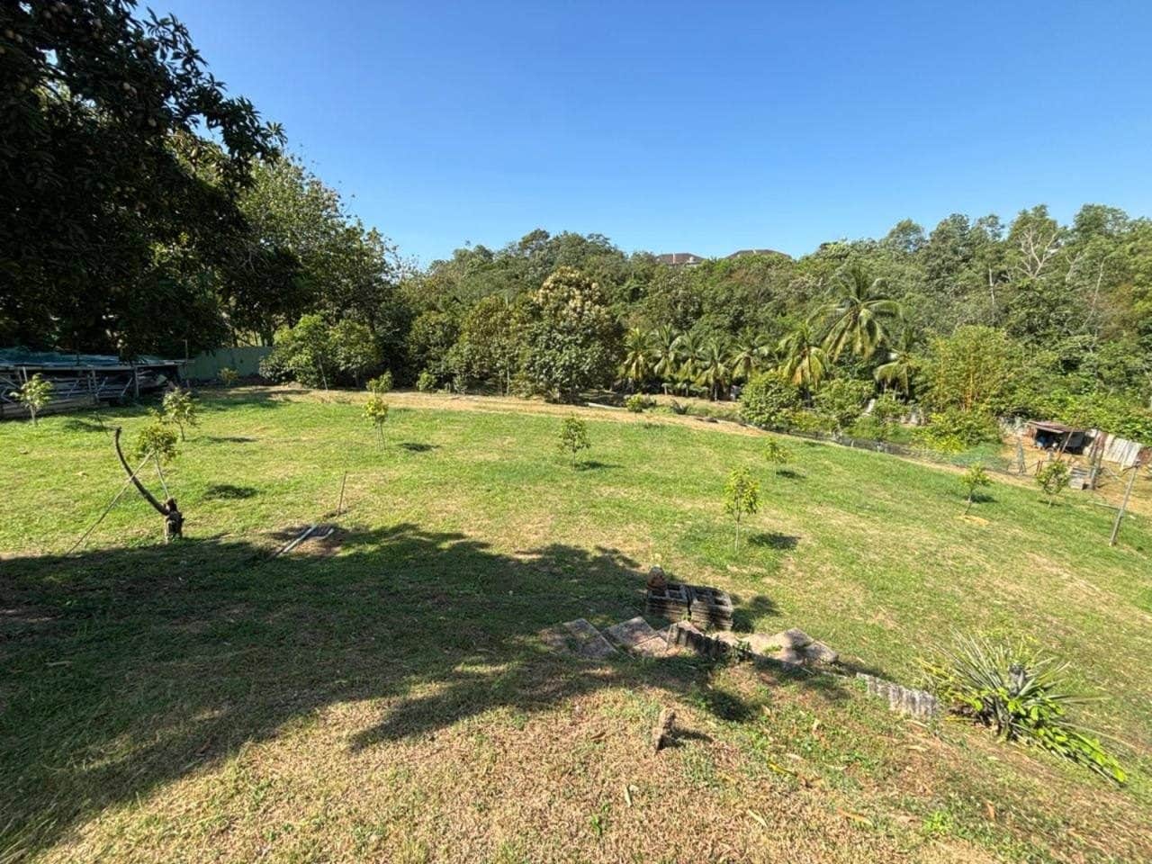 Tanah Pertanian Freehold Berhampiran Taman Merpati Seremban 1.86 Ekar